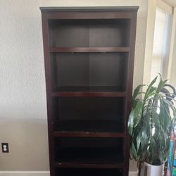 Free bookshelf