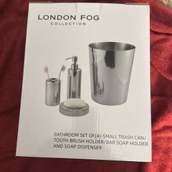 London Fog Collection Bathroom Set Of Four (4) Brand New
