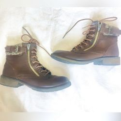 Faux Brown Leather Sweater Trim Lace Up Girls Ankle Combat Boots Size 4