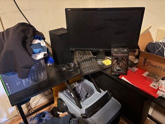 Asus Monitor L shaped desk