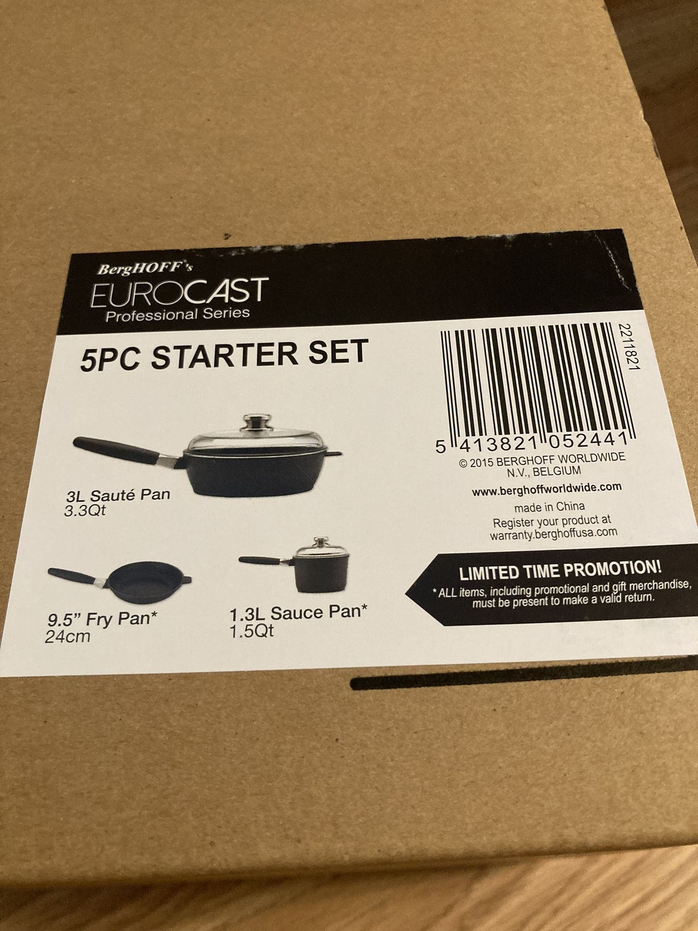 SAVE $545 πππ. BRAND NEW PROFESSIONAL GRADE CAST IRON PAN SET. π₯π₯. 5 PIECE. WAS $666.99(SEE AD). CLOSEOUT ONLY $125π°π°