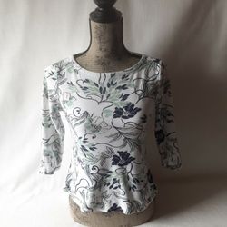 Charter Club women's white/blue floral long-sleeve top size PS