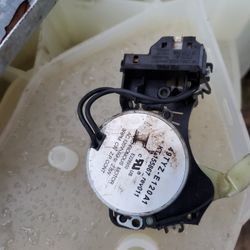 Whirlpool WTW5000DW1 