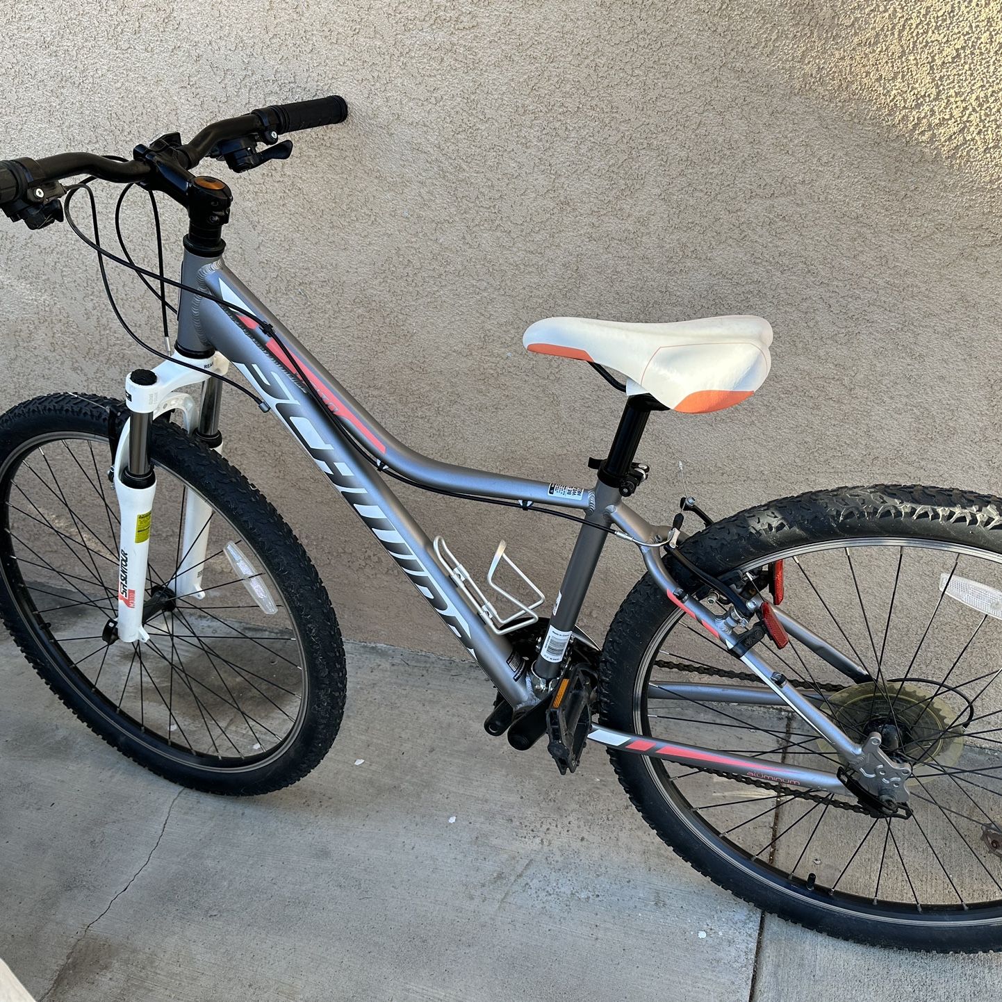 schwinn osito bike