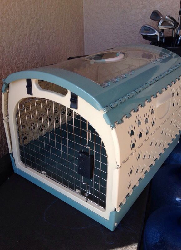 Portable nylabone collapsible dog crate like me 21x16x15" for Sale in