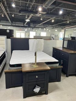 Classic bedroom set features classic Shaker style w/Two-tone finish