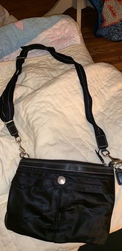 black crossbody coach purse