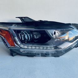 2018-2021 CHEVROLET TRAVERSE RIGHT PASSENGER SIDE HEADLIGHT LED OEM 
