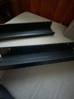 Floating shelves Thumbnail