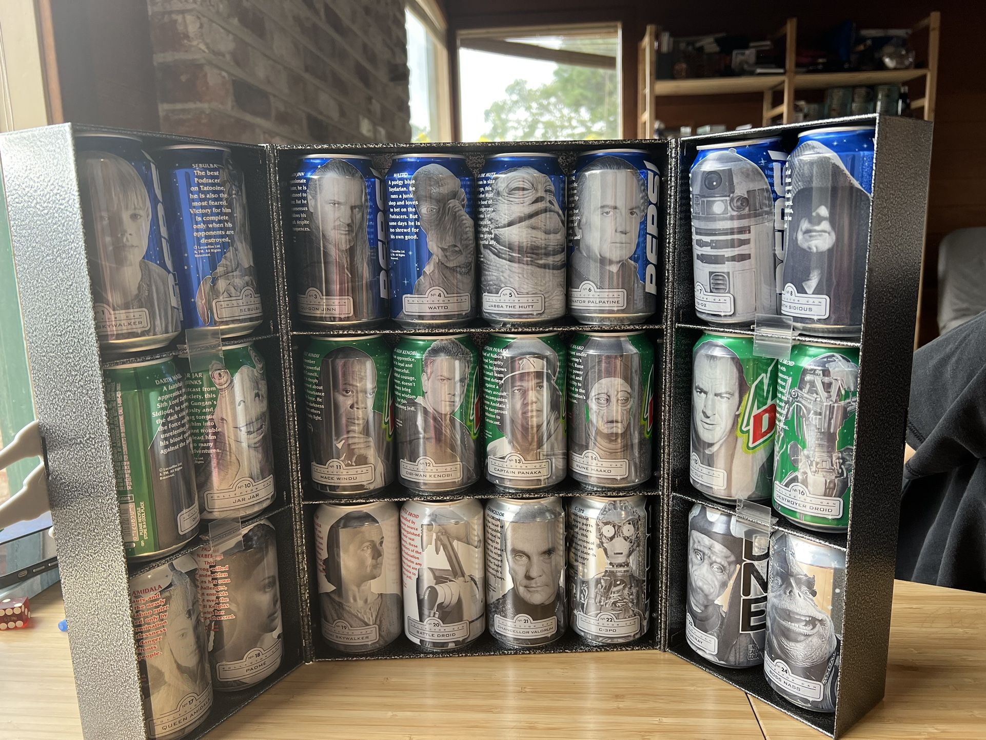 Star Wars Episode 1 Premium Colletible Display Pepsi Cans Empty