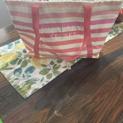 New Victoria’s Secret’s Bag With Tag 