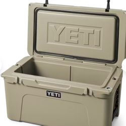 Yeti Tundra 65 Hard Cooler - Tan