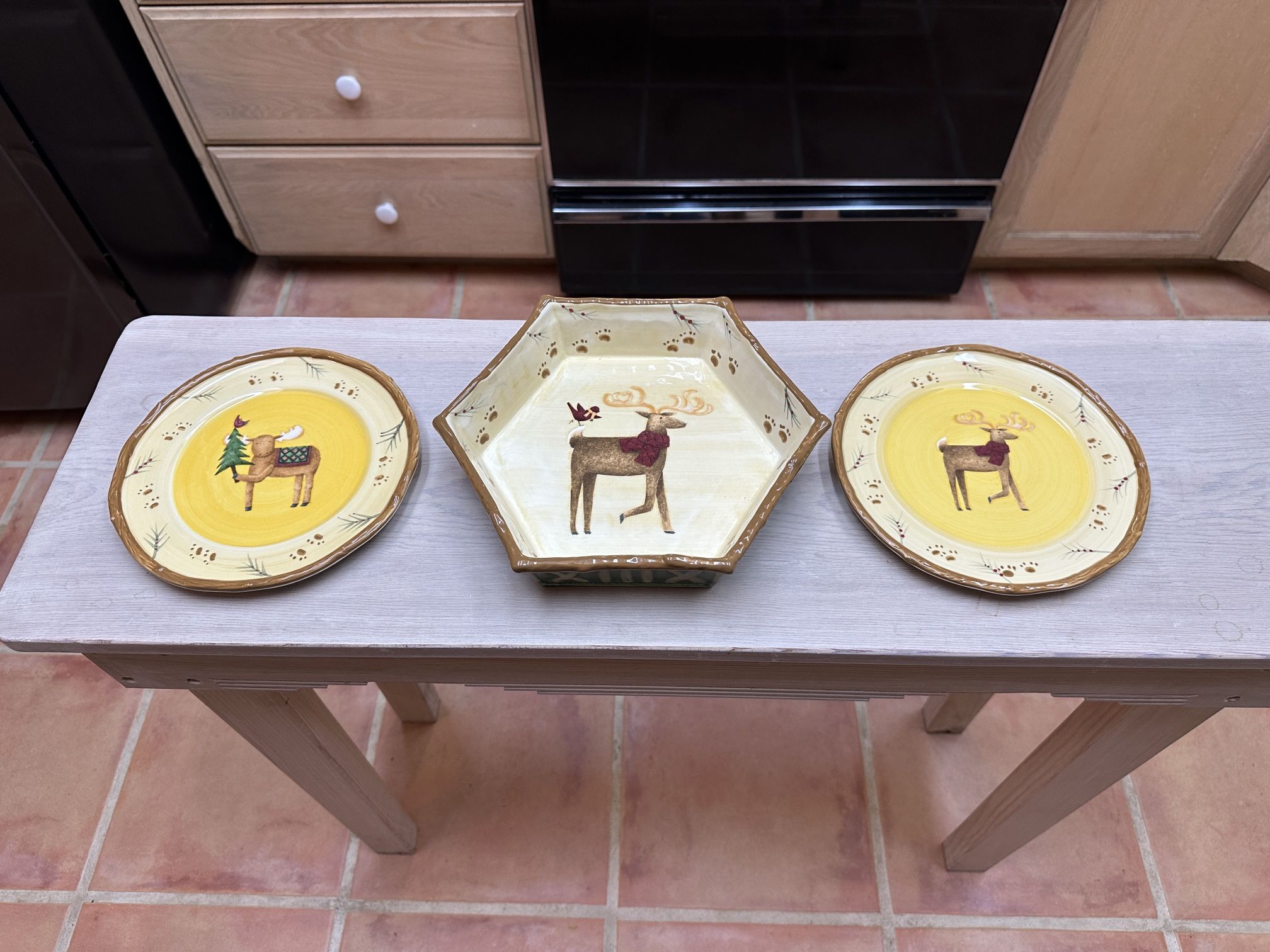 Reindeer Plates Debbie Mumm Christmas 2008