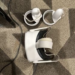 Oculus Meta Quest 2 - All-in-One Wireless VR headset 