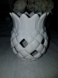 Candle holder