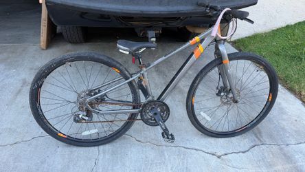 Diamondback Devine Dual Sport XS Bike