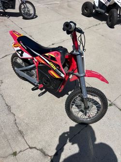 Razor electric dirt bikes
