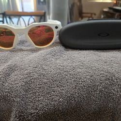 Meta Oakley Unisex Glasses New Condition 