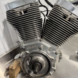 111 cubic inch s&s motorcycle engine 