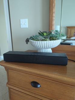 3 - Insignia Mini Soundbar 20" - Black