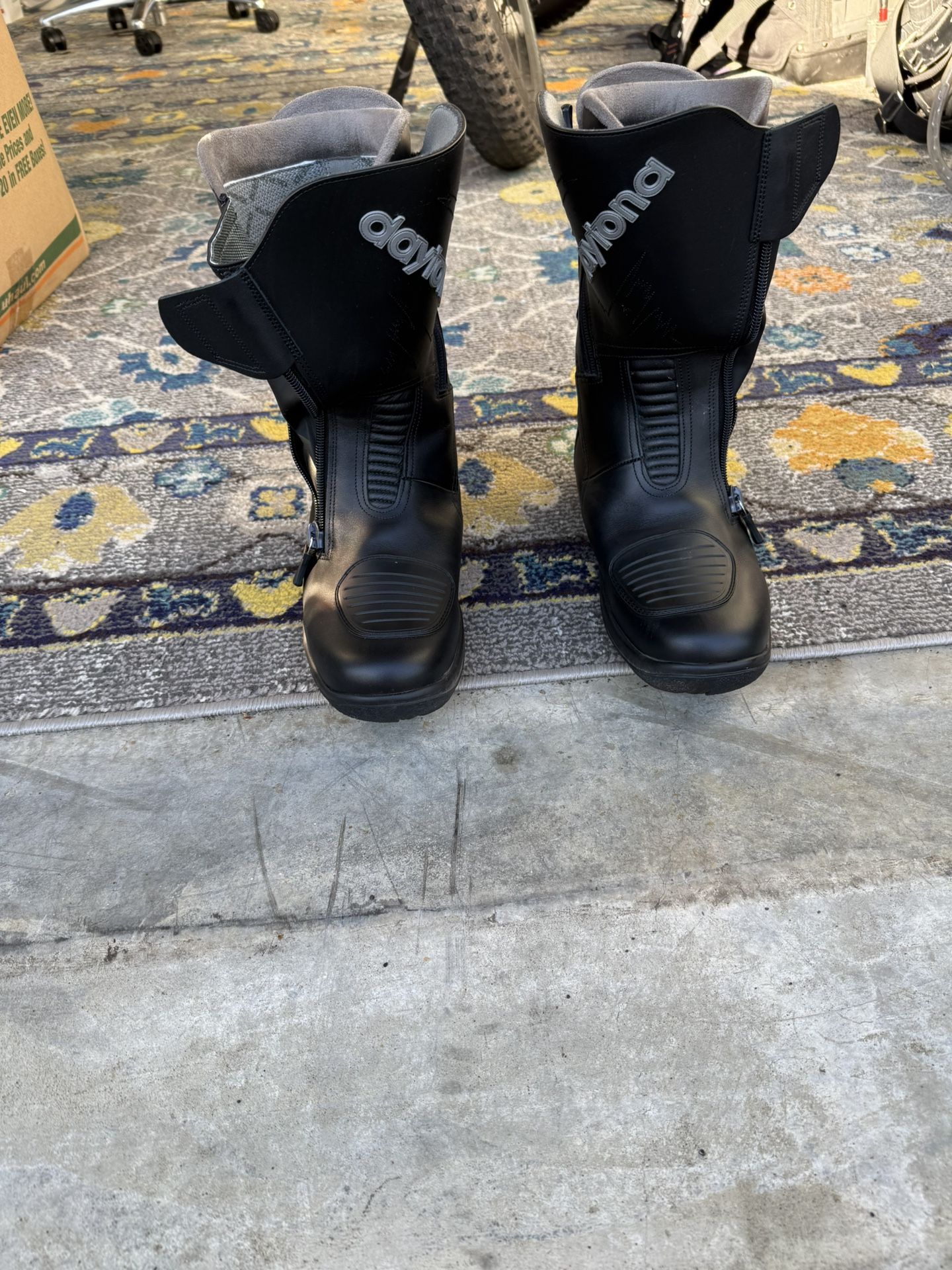 Daytona Road Star GTX, boots Gore-Tex wide fit