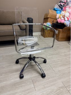 Amaturo Acrylic Adjustable Home Office Desk Chair Clear