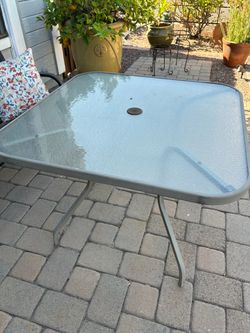Outdoor square glass table