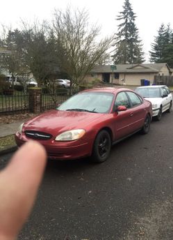 2000 Ford Tarus
