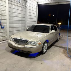 Lincoln 2007 Town car For Sale