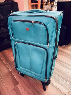 SwissGear Sion Softside Expandable Checked Luggage, Teal, 29-Inch Large