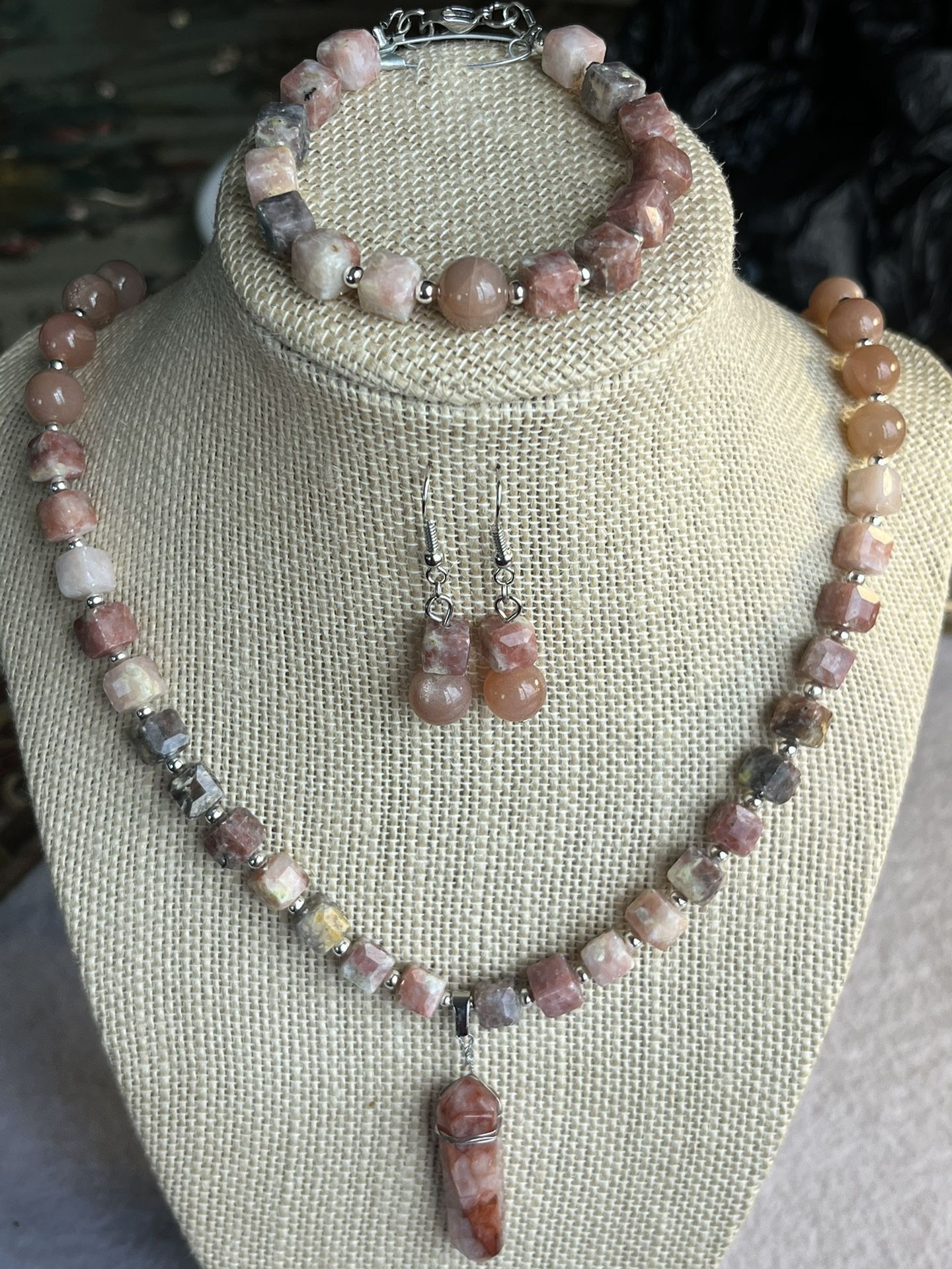 Necklace Set