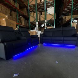 Sofa Y Loveseat Totalmente Nuevo 