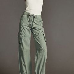 Anthropologie Pilcro High Rise Wide Leg Cargo Pants in Sage Size 28