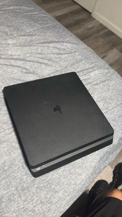 PS4