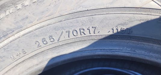 Goodyear Wrangler 265/70/17