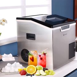 44 Lb. lb. Daily Production Bullet Clear Ice Portable Ice Maker D