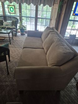 Couch very comfortable