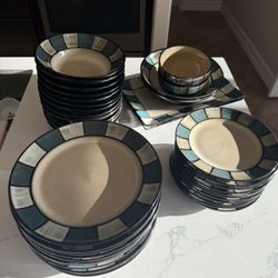 Dinnerware Set For 12
