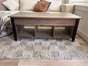 Adjustable coffee table