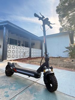 Electric Scooter With Speaker and Fingerprit 1200w 31mph