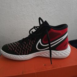 KD TREY 5 VIII (GS) 