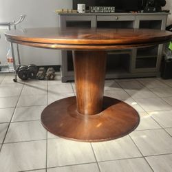 Sturdy Wood Round Dinner Table 48" Inches