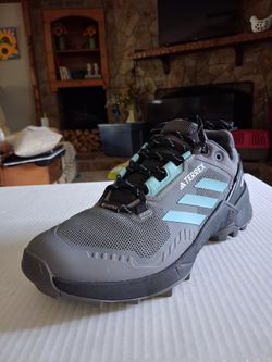 (Size 8.5) Like New, Women's, Adidas Terrex Swift R3 GORE-TEX 'Mint Gray Tone'