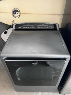 Whirlpool, large excellent working electric dryer