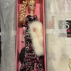 ✨ Collectible Limited Edition 45th Anniversary Barbie – Silkstone Collector Doll ✨