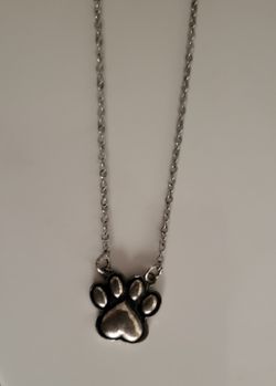 Paw Print Pendant Necklace