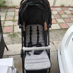 Summer Travel Size Stroller $75
