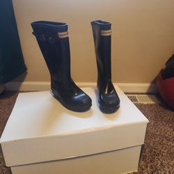 Black Hunter boots UK13