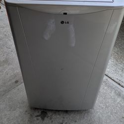 LG A/C unit - 14000 BTU