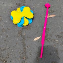 Interactive Bone Treat Bowl And Ball Launcher